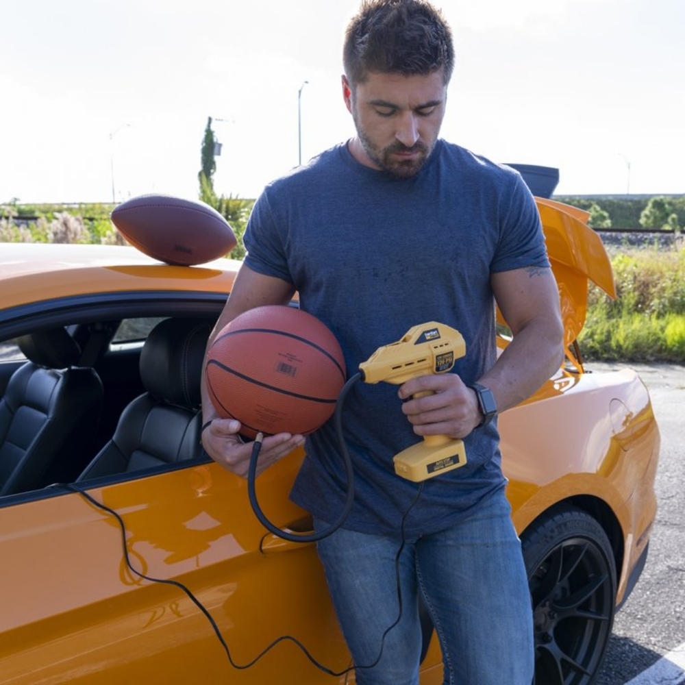 Portable Air Compressor EverStart Maxx 120 PSI 12 V Digital LCD